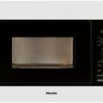 Микроволновая печь Miele M 8260 W